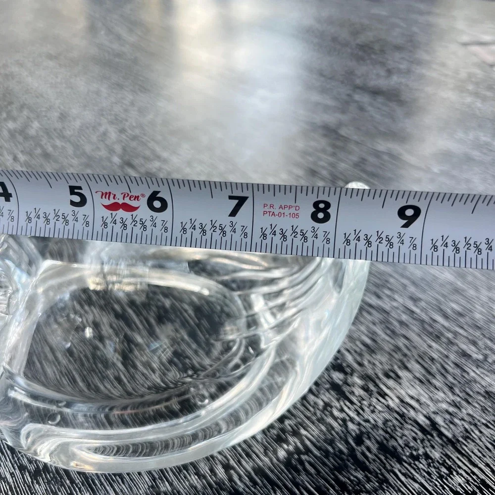 Vintage Lucite Swan Towel‎ Holder / soap dish